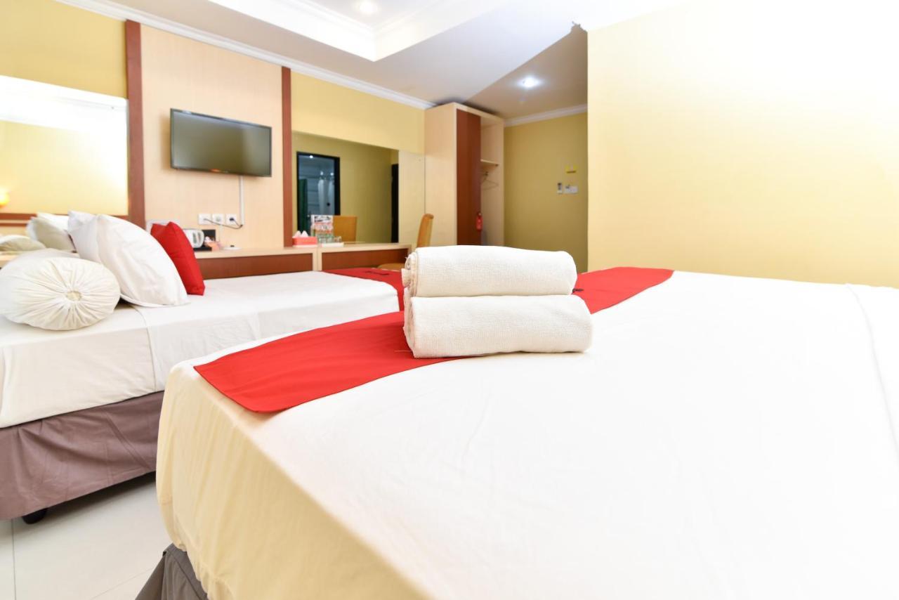 Reddoorz Plus Near Mall Bali Galeria 2 Denpasar Eksteriør bilde