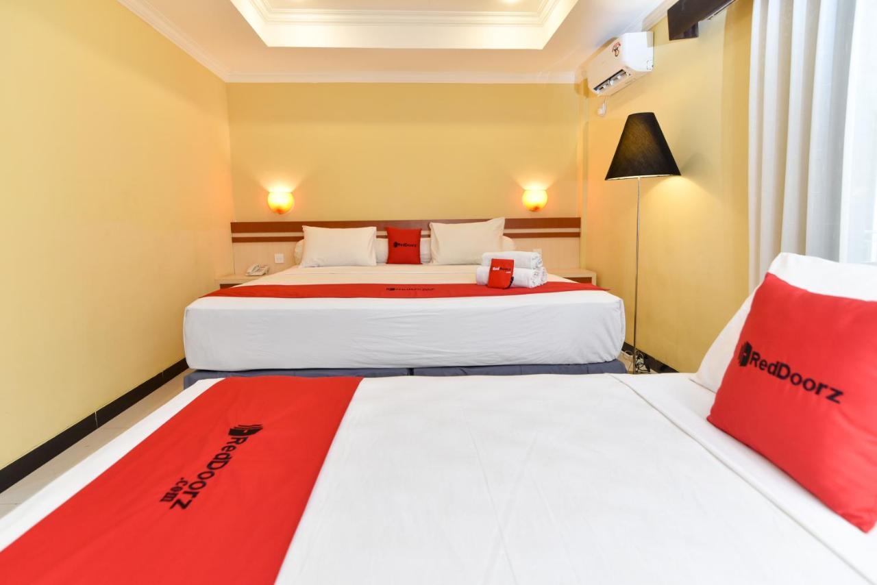 Reddoorz Plus Near Mall Bali Galeria 2 Denpasar Eksteriør bilde