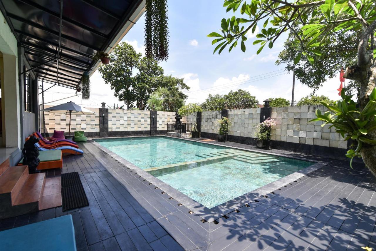 Reddoorz Plus Near Mall Bali Galeria 2 Denpasar Eksteriør bilde