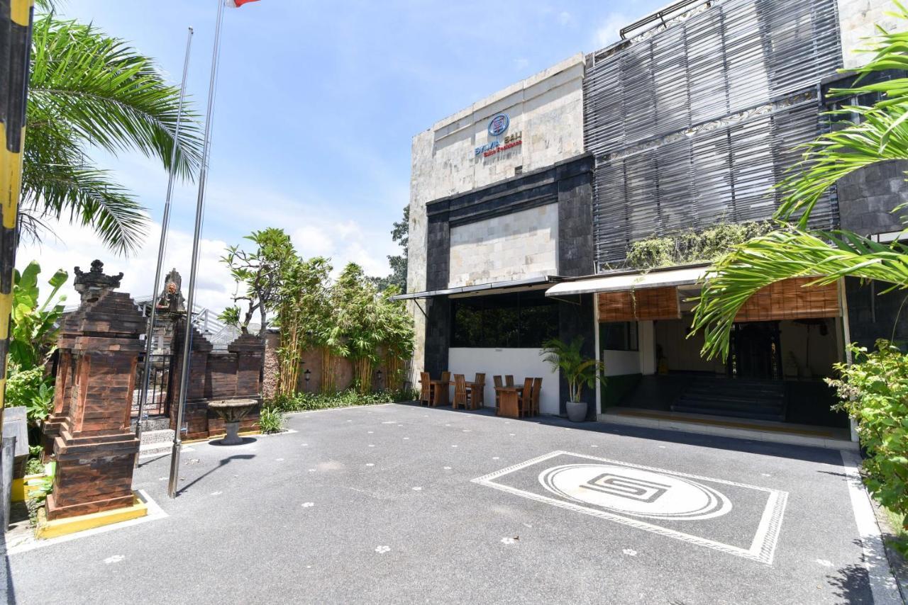 Reddoorz Plus Near Mall Bali Galeria 2 Denpasar Eksteriør bilde