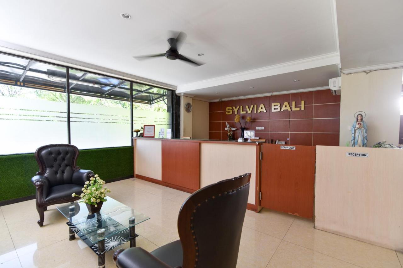 Reddoorz Plus Near Mall Bali Galeria 2 Denpasar Eksteriør bilde