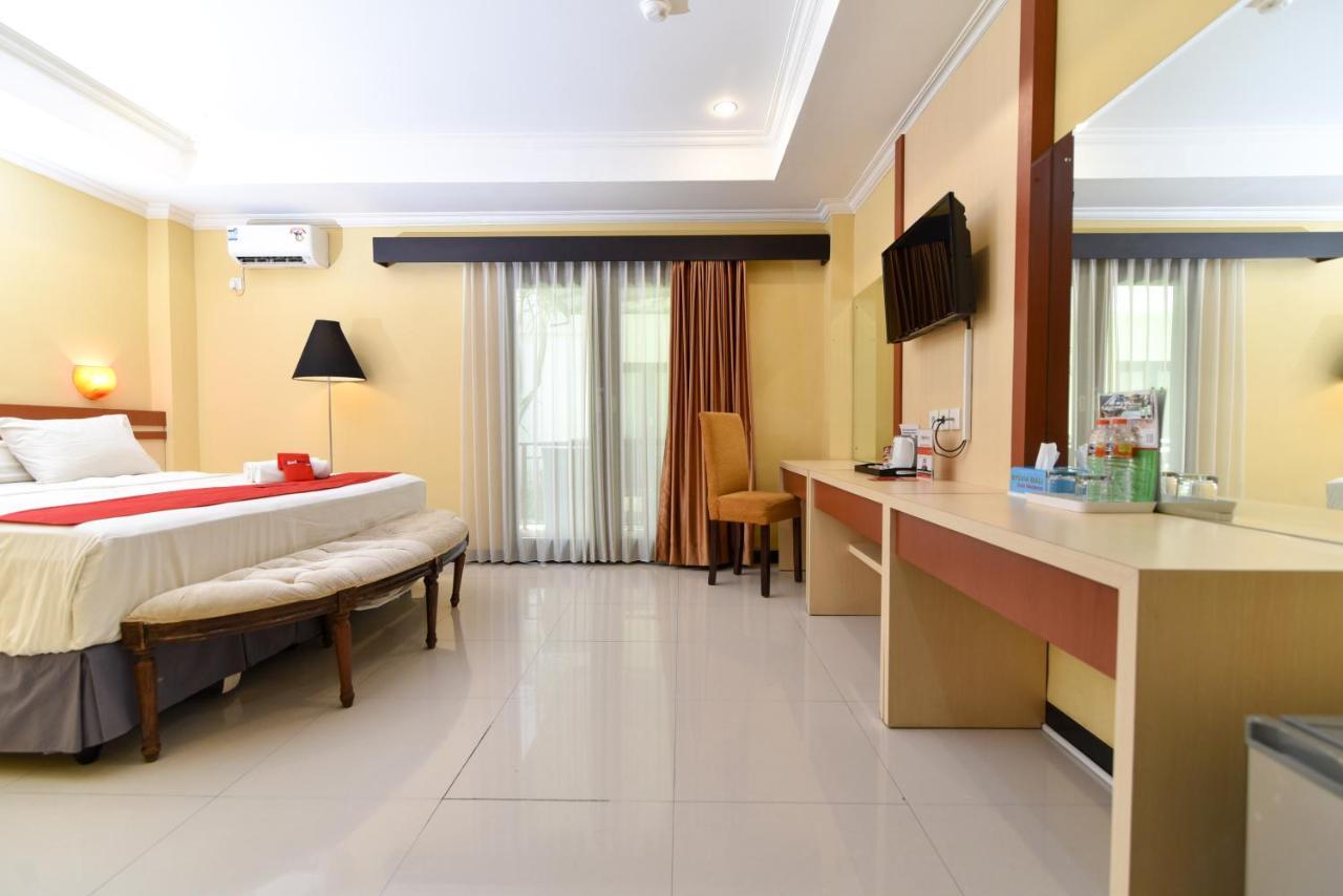 Reddoorz Plus Near Mall Bali Galeria 2 Denpasar Eksteriør bilde