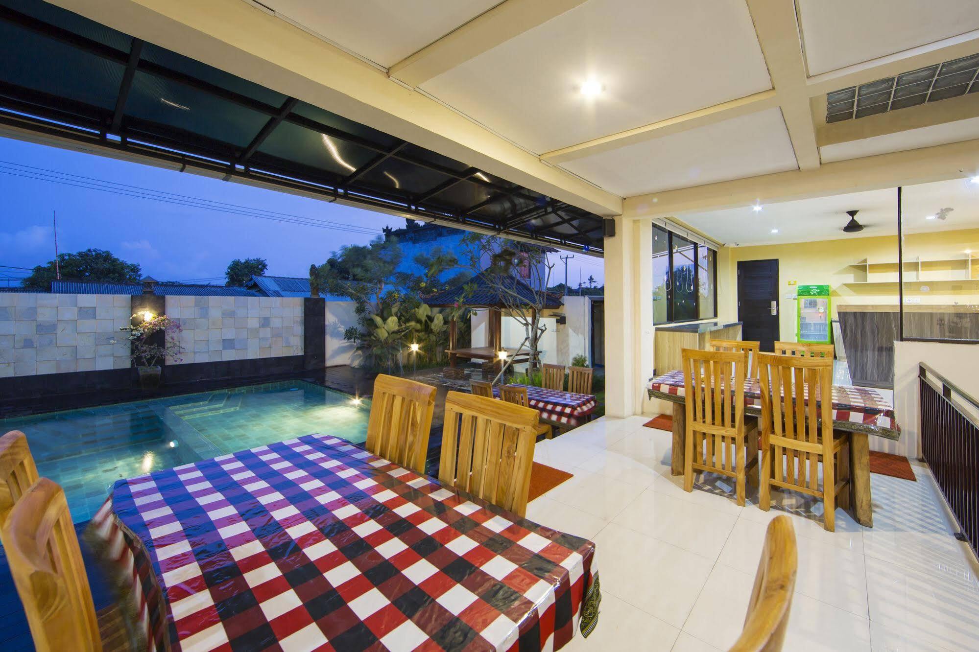 Reddoorz Plus Near Mall Bali Galeria 2 Denpasar Eksteriør bilde